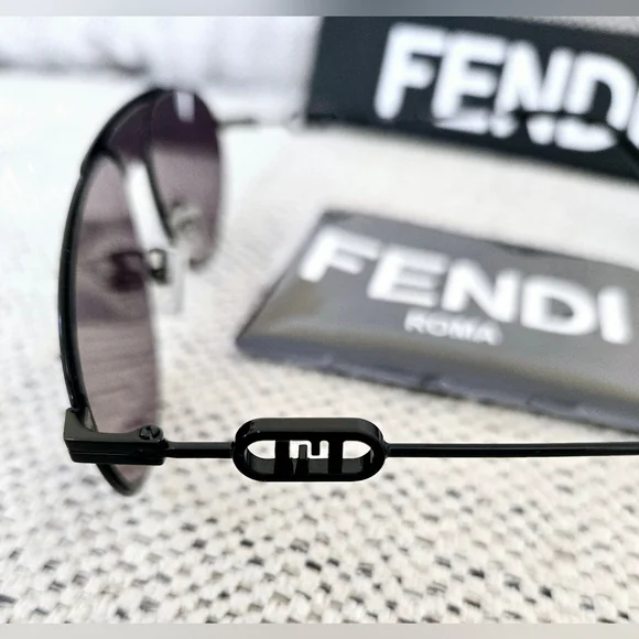 NWT FENDI Black Metal Sunglasses with Dark Oval Lenses - Picture 3 of 15